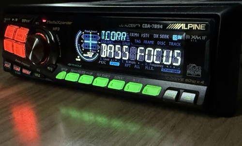 Alpine car audio stereo fm - audio,